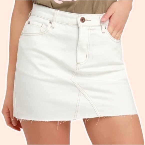 PISTOLA Denim Mini Skirt Sz 26 White Raw Hem - Picture 1 of 10